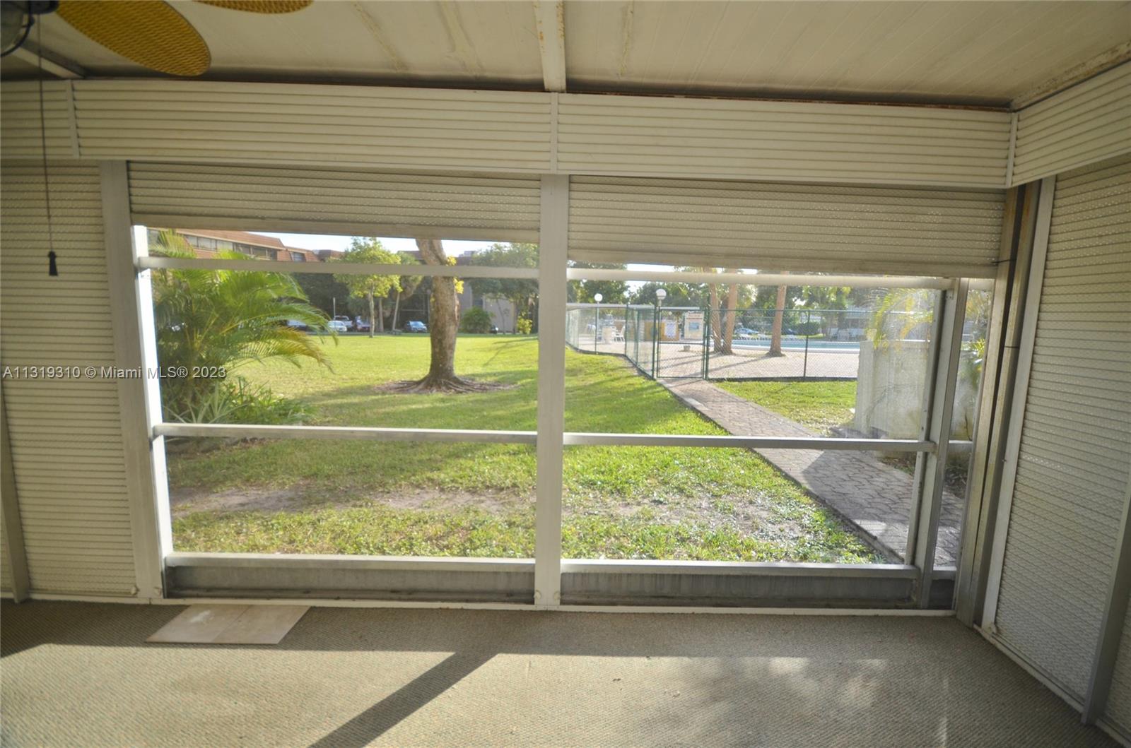 Listing Photo 14