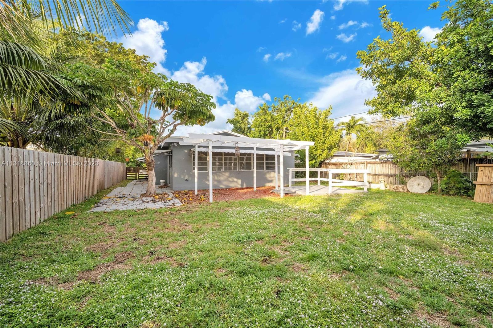 Listing Photo 33
