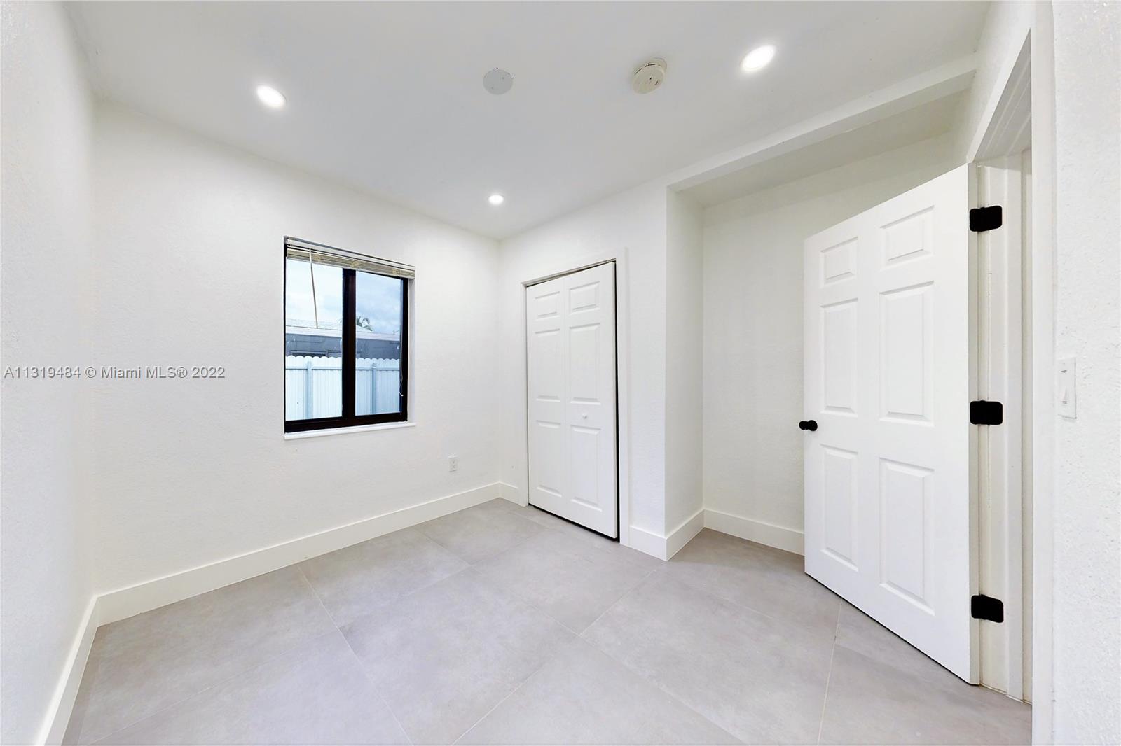 Listing Photo 24