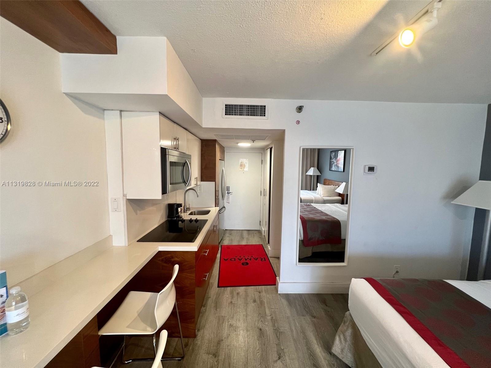 Listing Photo 16