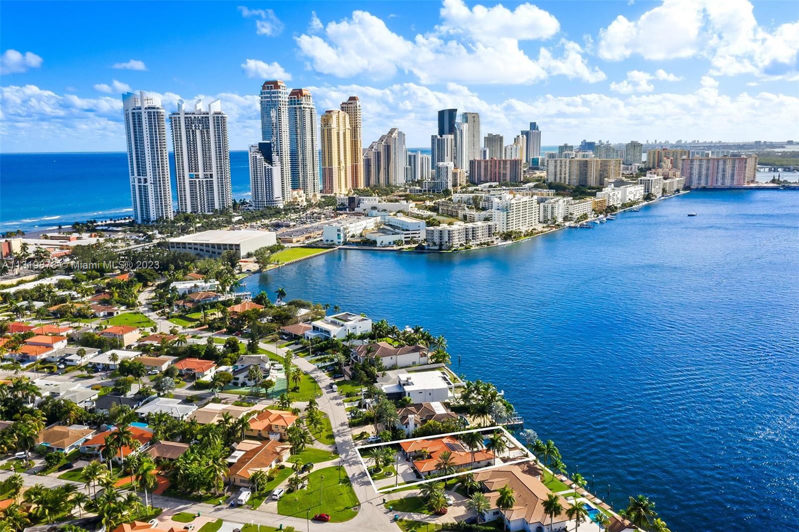 Photo 2 of 18730 Bay Rd in Sunny Isles Beach - MLS A11319878