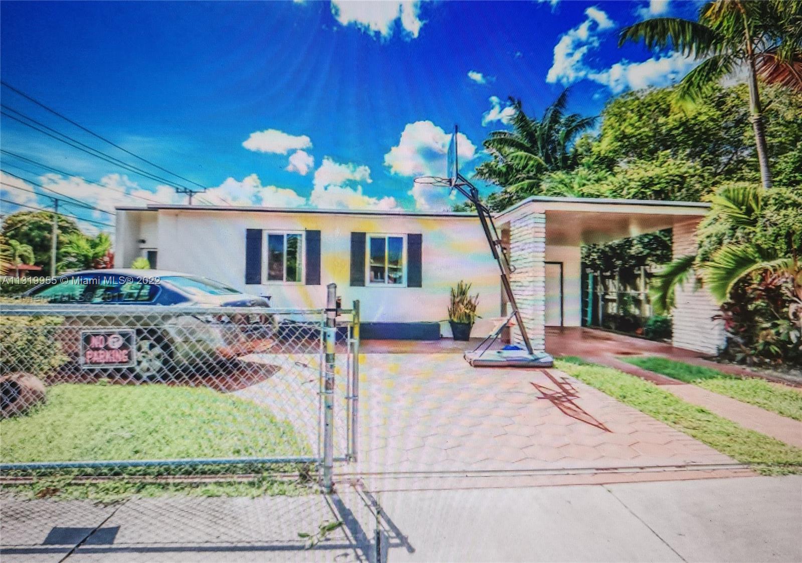 Photo 2 of 3101 18th St in Miami - MLS A11319955