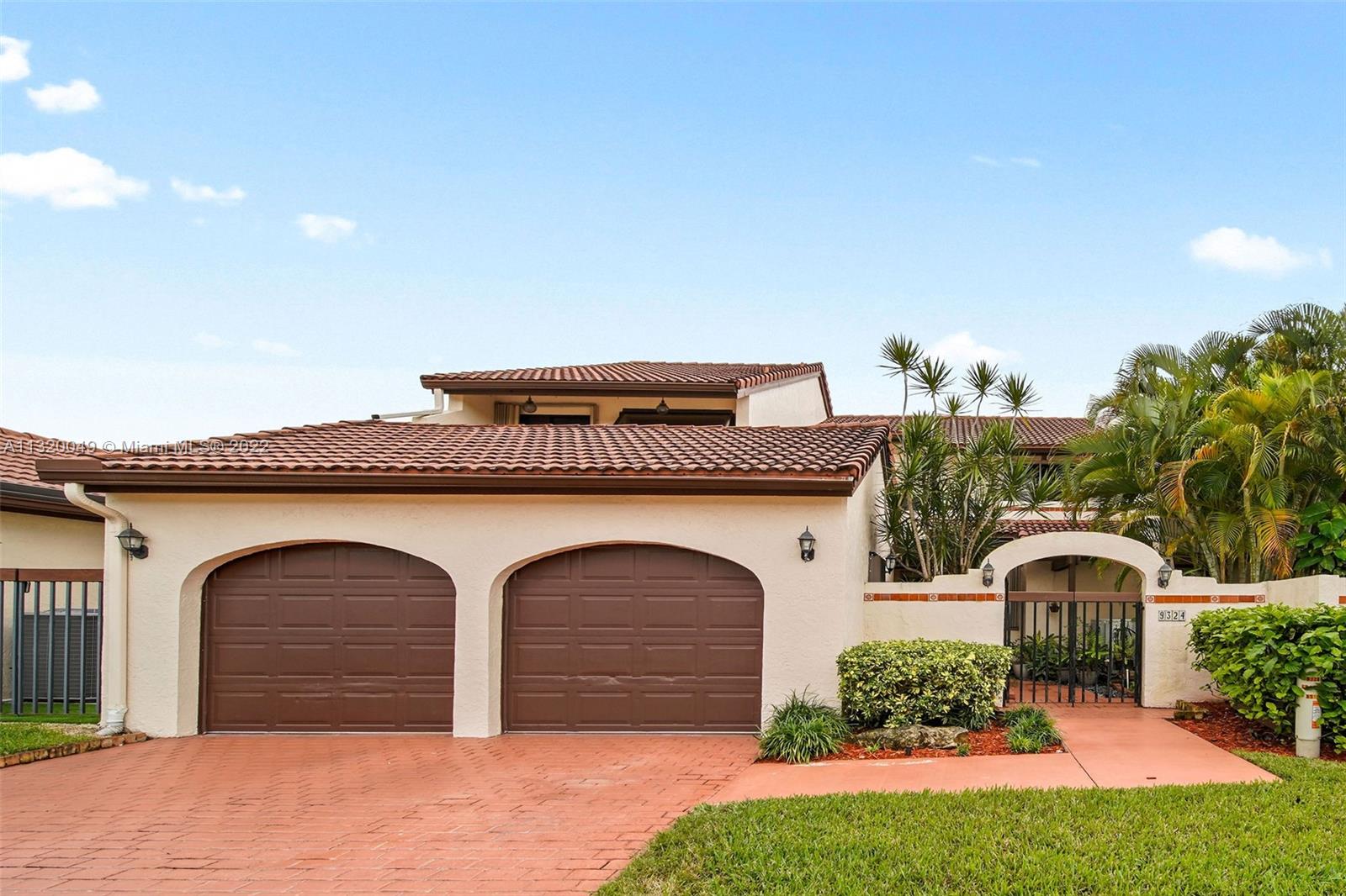 Doral Estates Single Family Homes, Condos Miami Real Estate