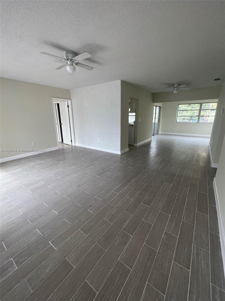 6441 NW 26th St, Sunrise, Florida image 9