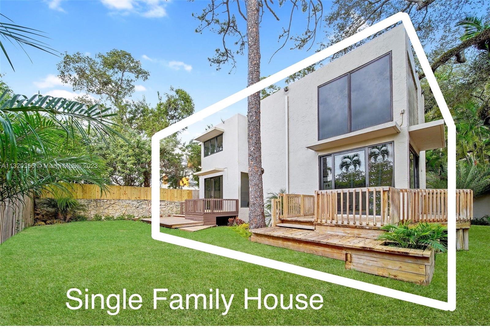 4006  Kumquat Ave  For Sale A11320356, FL