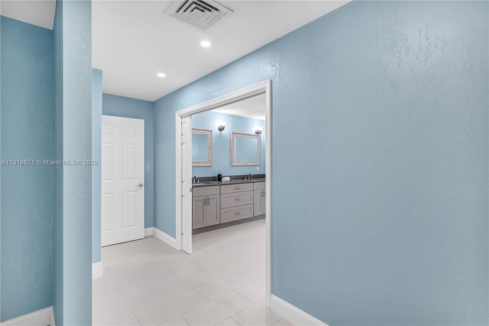 Looking into Master Bath