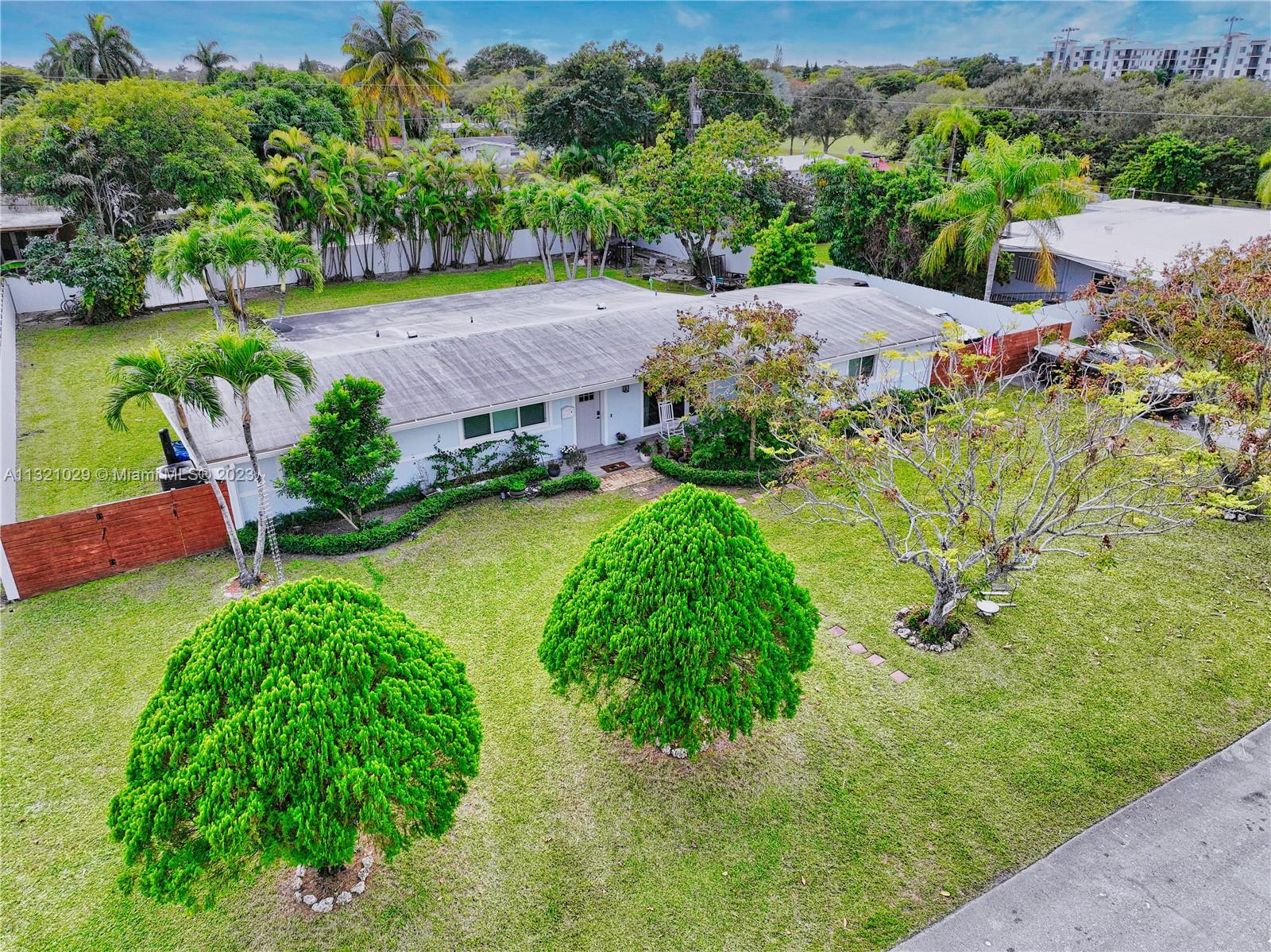 9360 SW 178th St, Palmetto Bay, FL 33157