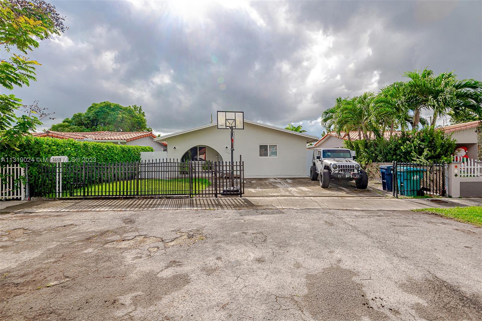 Photo 1 of 7650 4th St in Miami - MLS A11319024