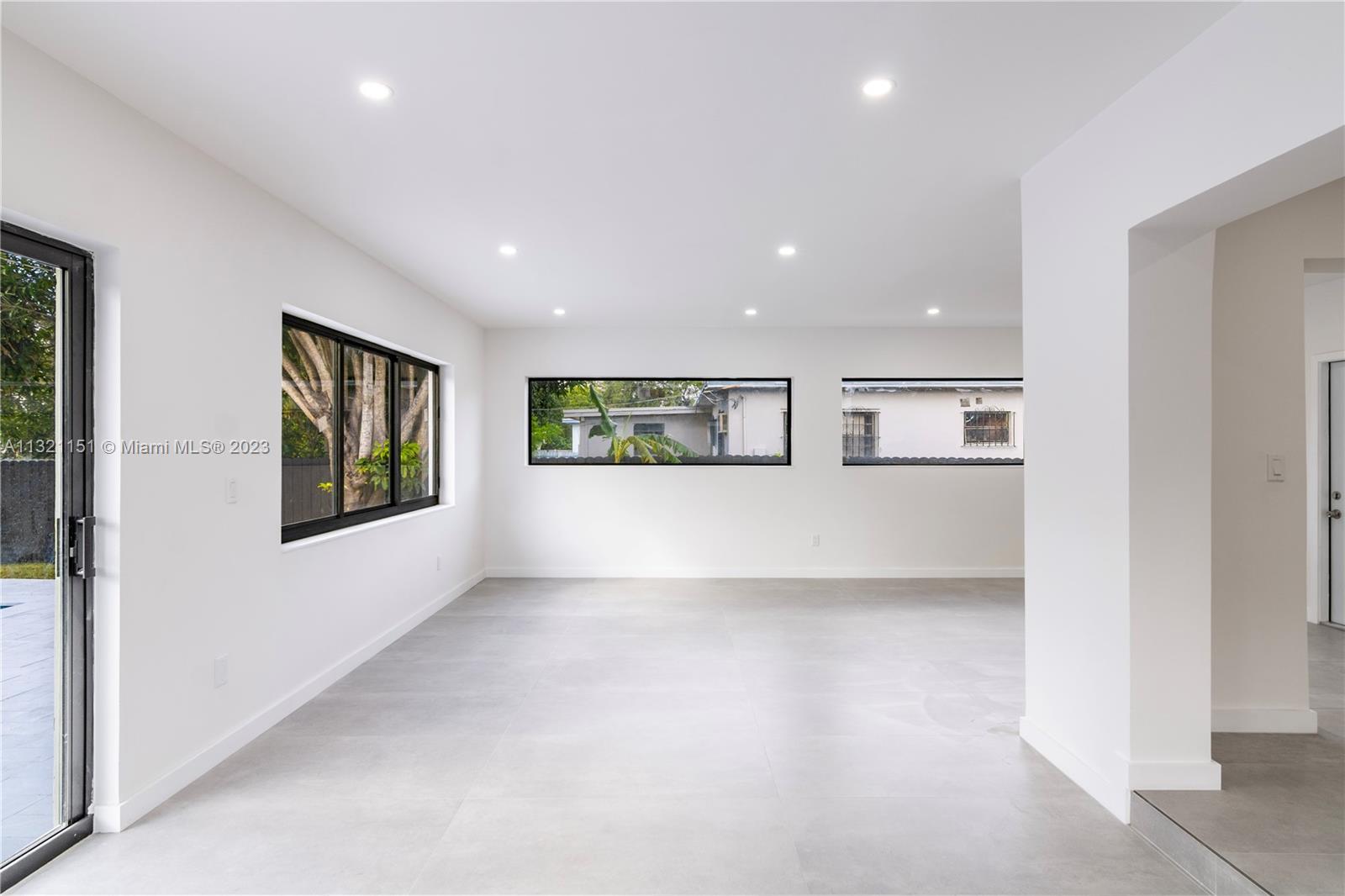 Listing Photo 9