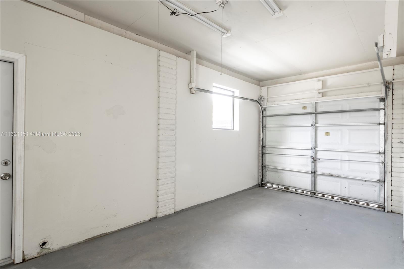 Listing Photo 23