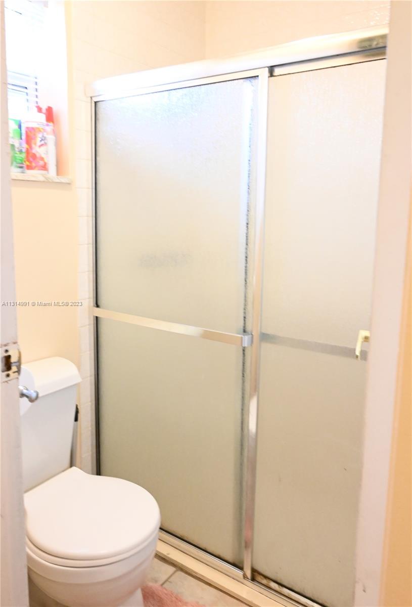 Listing Photo 17
