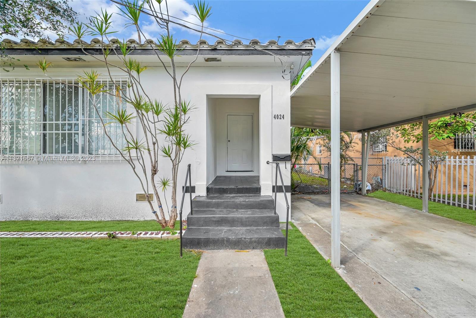 Listing Photo 9