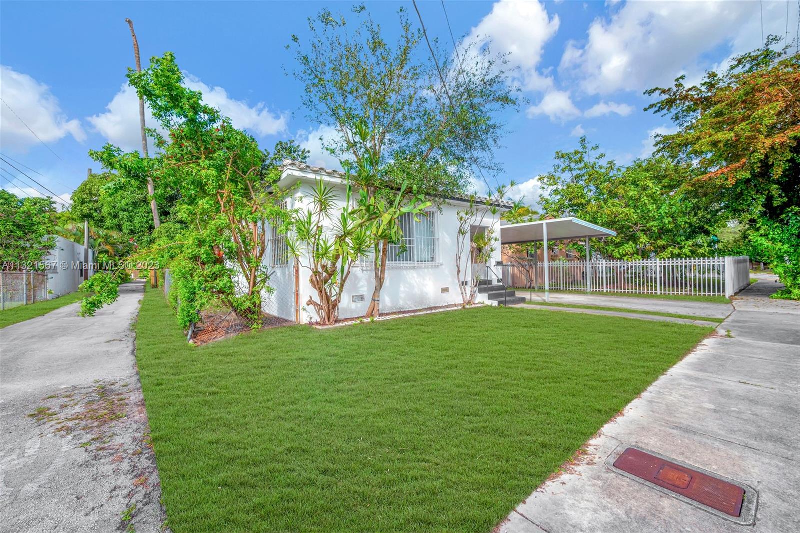 Listing Photo 6