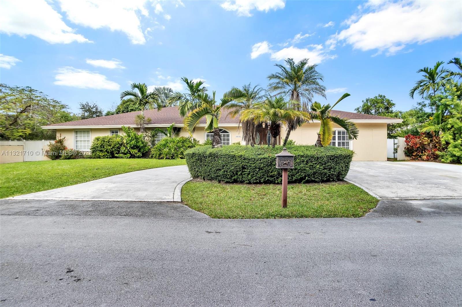10195 NW 26th St  For Sale A11321710, FL