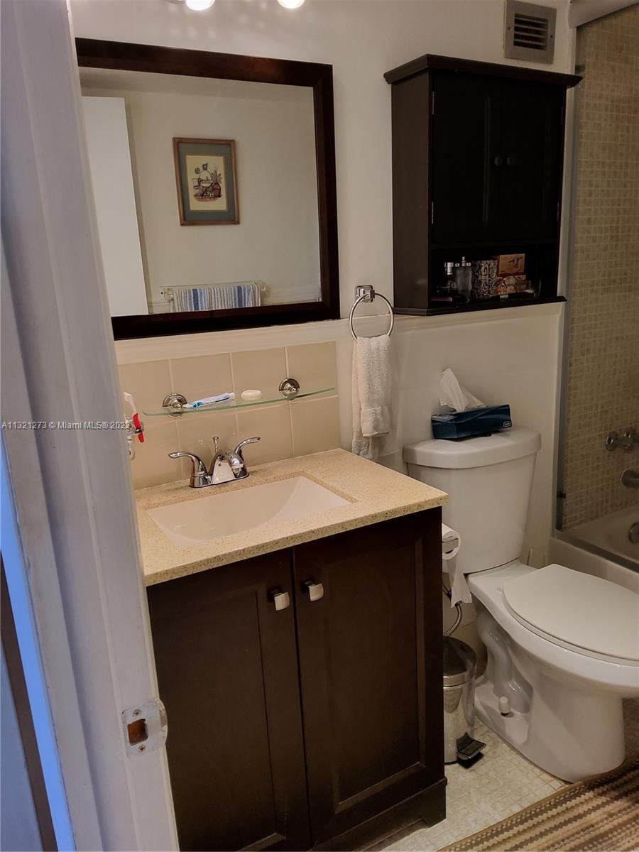 Guest bath