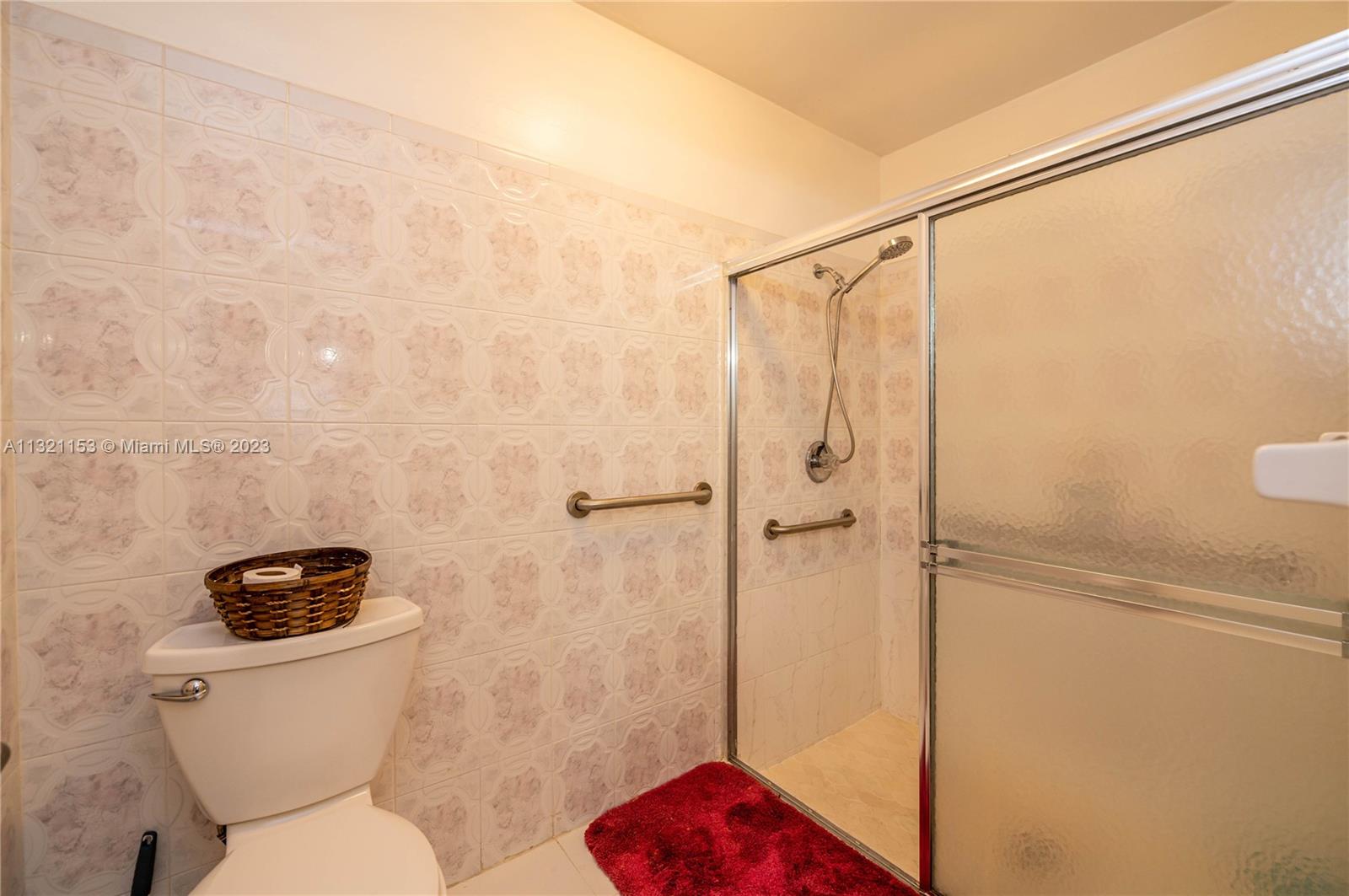 Listing Photo 20
