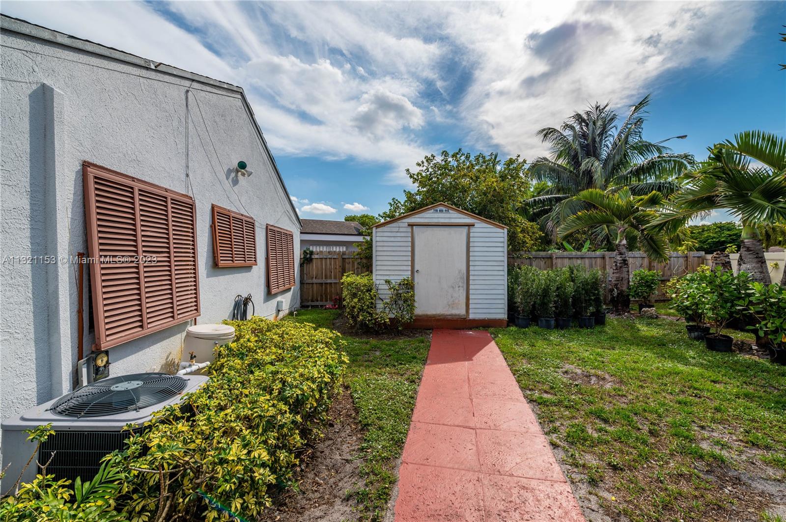 Listing Photo 38