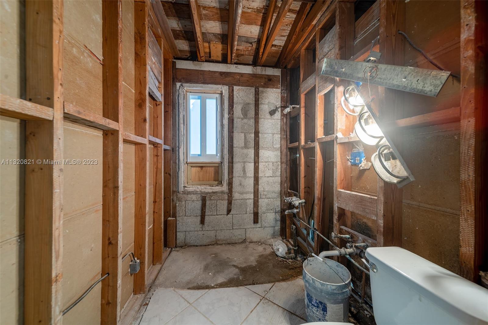 Listing Photo 18