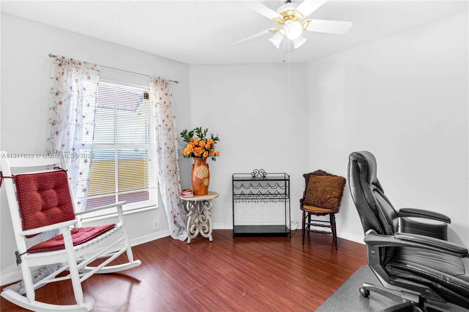 Listing Photo 21