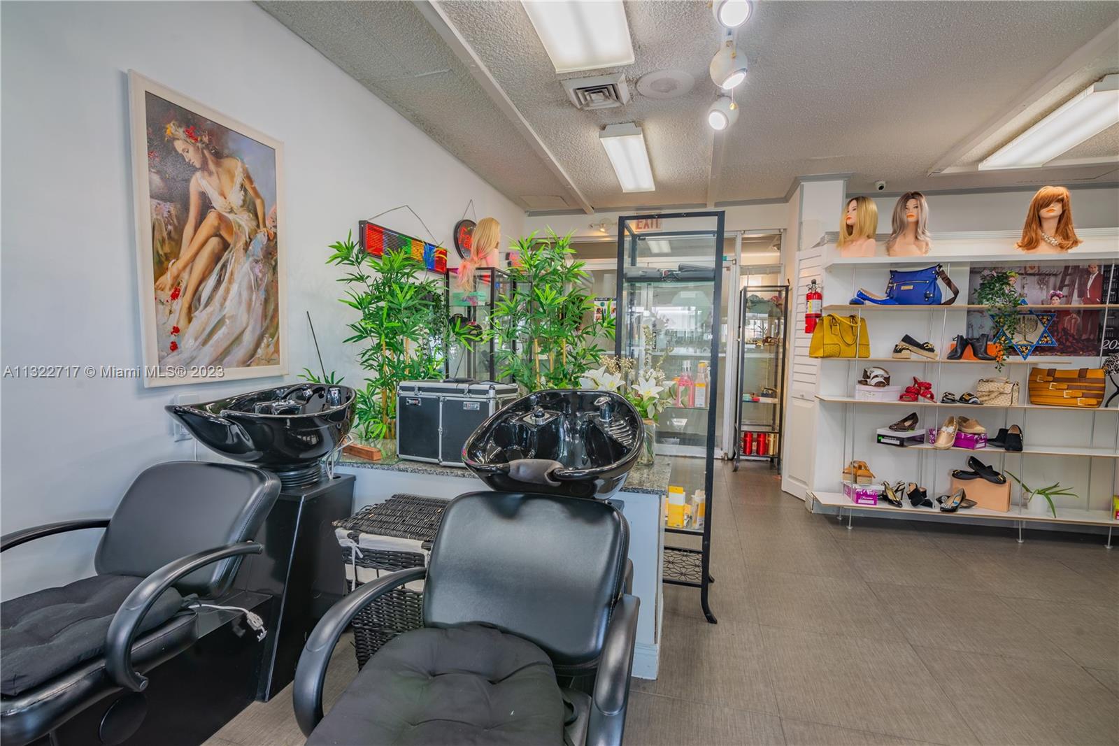 18011 Biscayne Blvd 1001