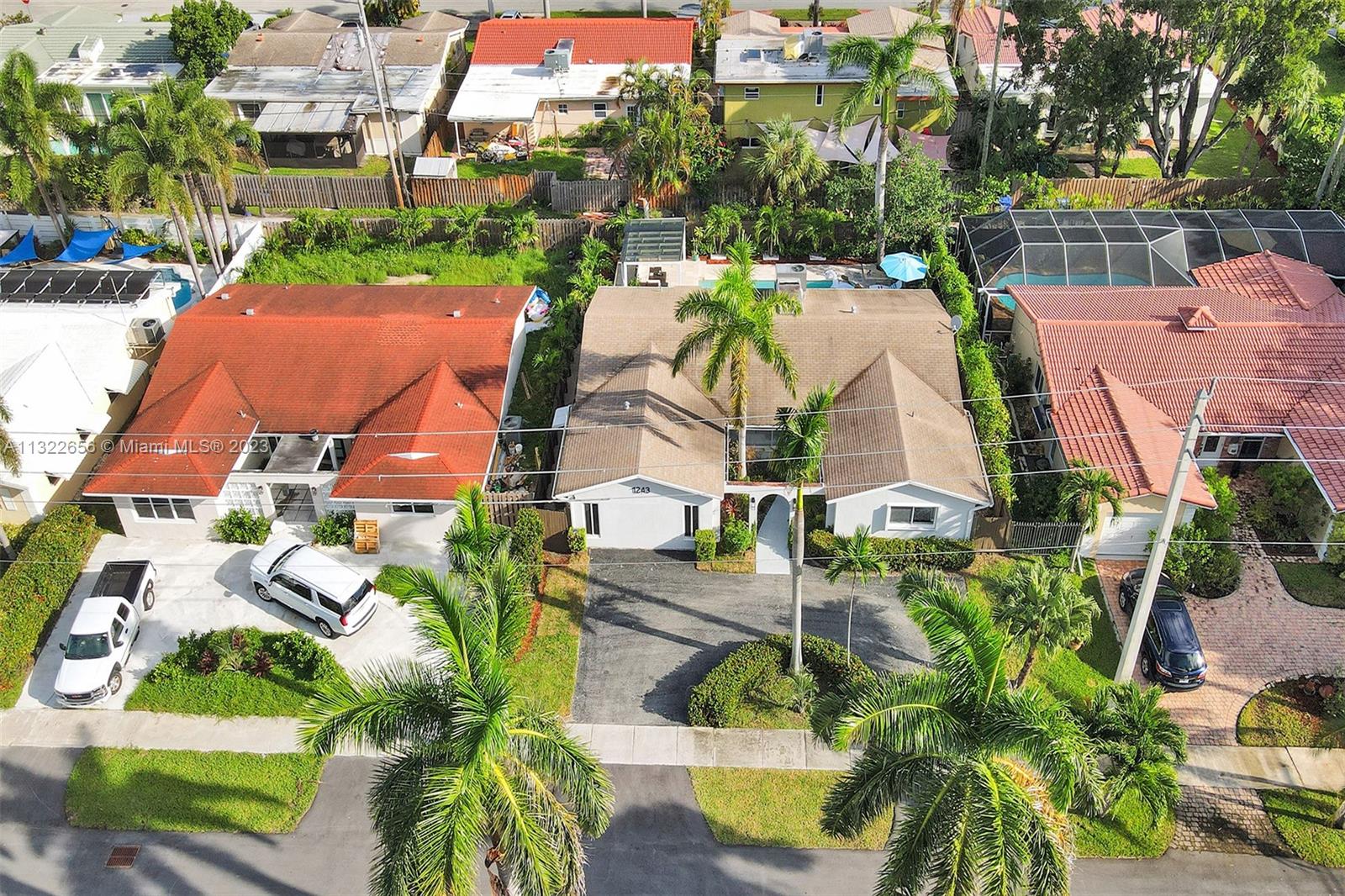 Undisclosed For Sale A11322656, FL
