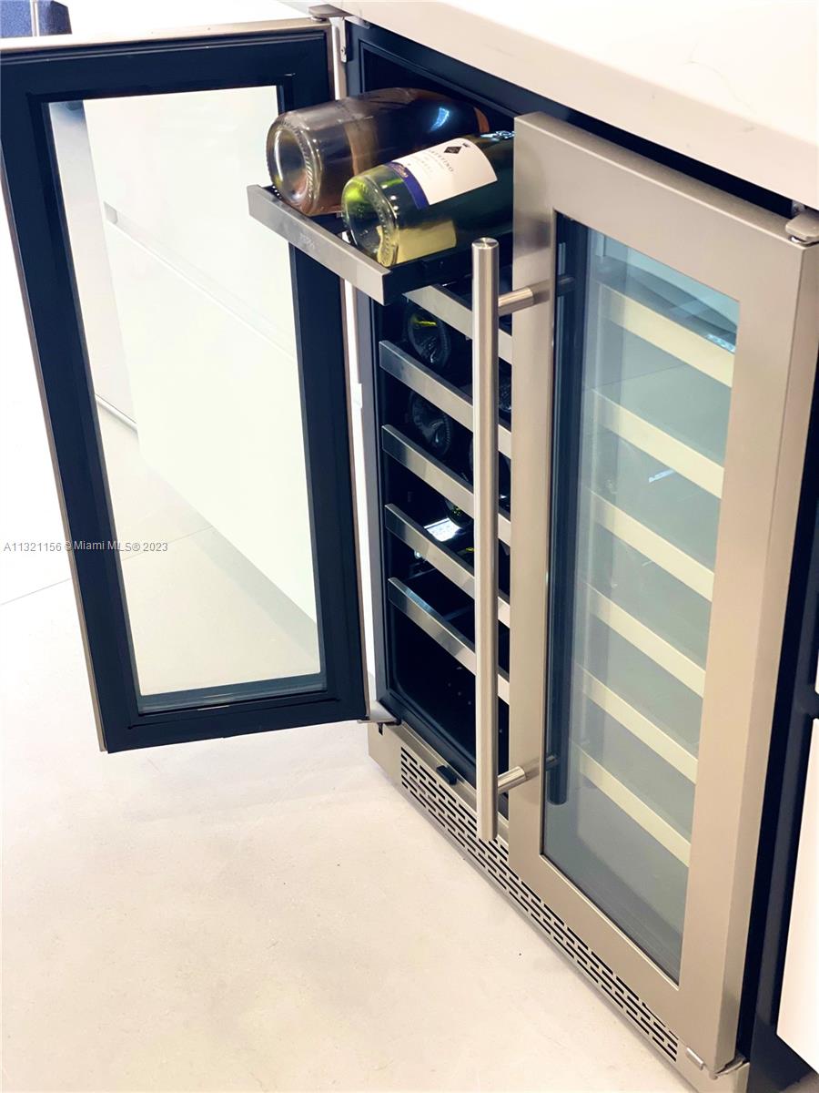 Build in Wine cooler