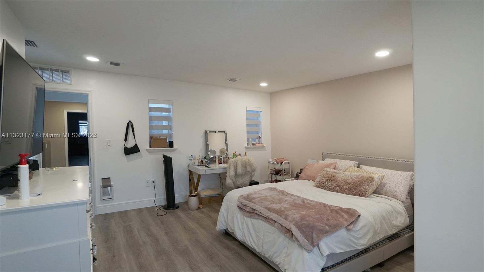 Listing Photo 38