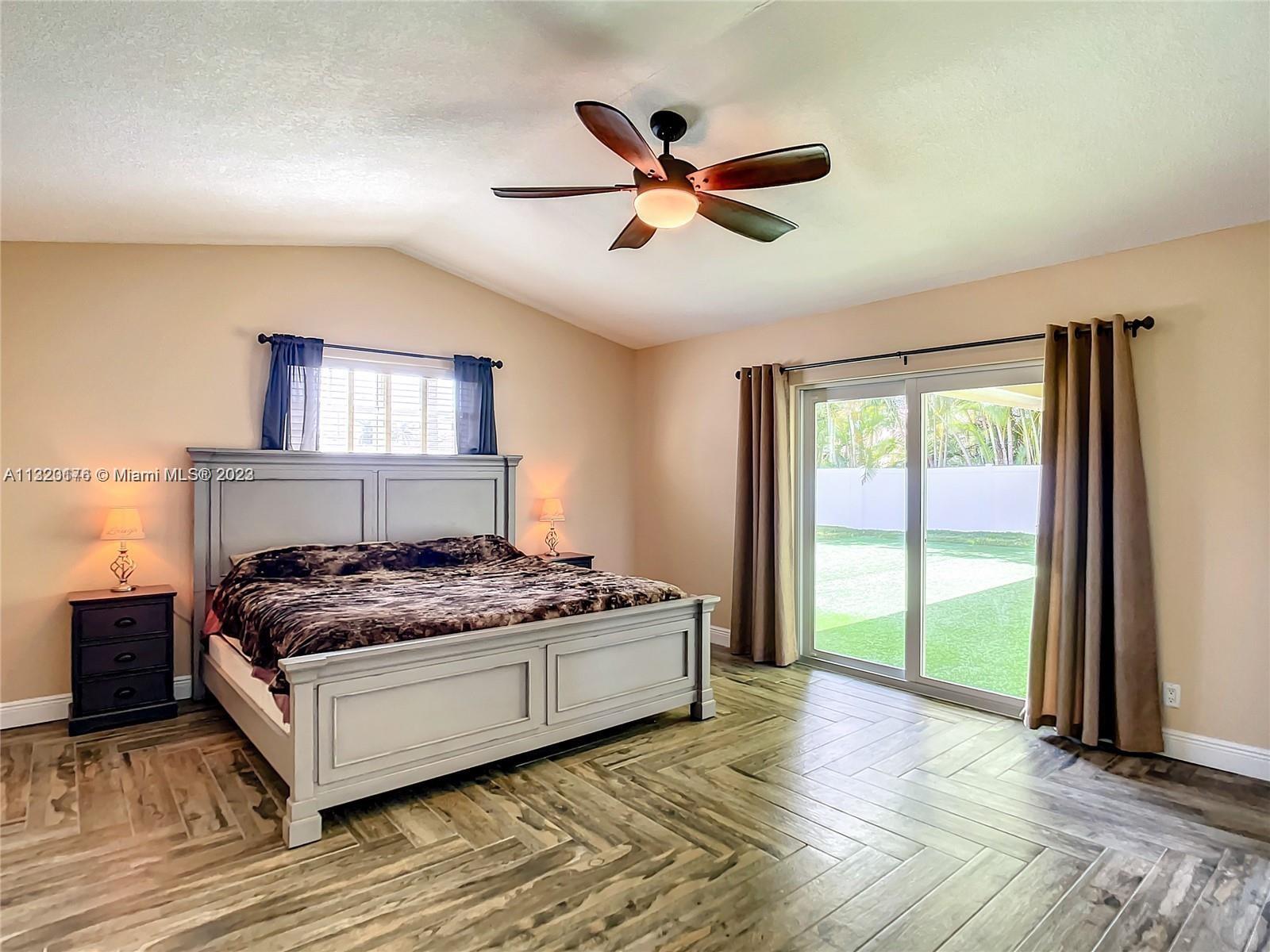 Listing Photo 25