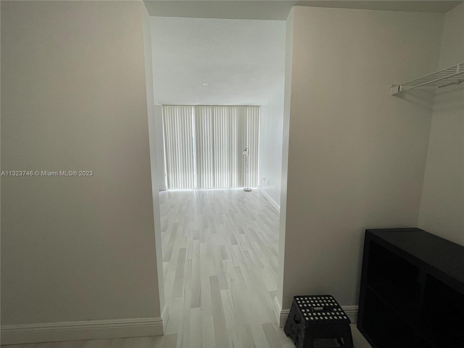 BEDROOM AND CLOSET WHITE FLOOR