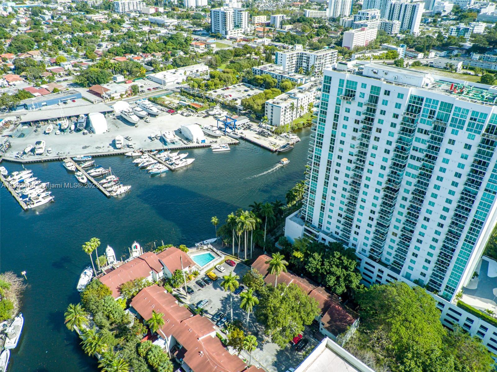 1901 NW S River Dr 50E, Miami, FL 33125