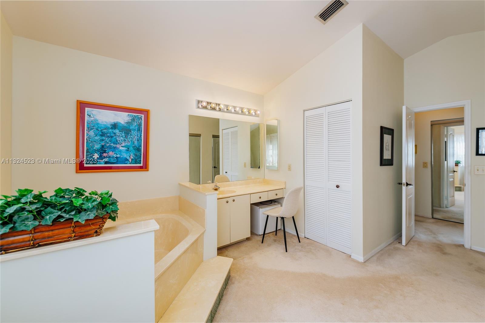 Listing Photo 29