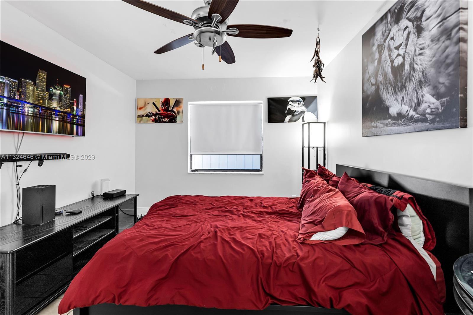 Listing Photo 17