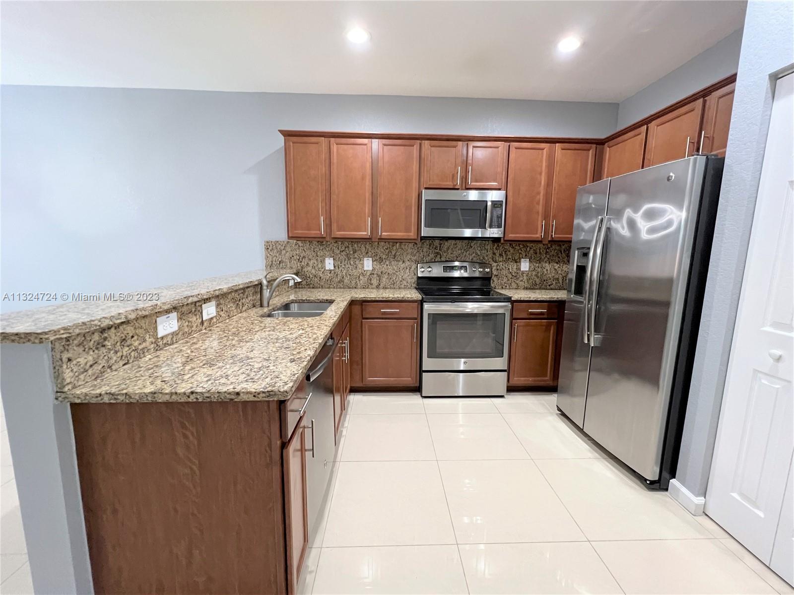 grand bay north Real Estate, Brokers, Home Values, Luxury Homes