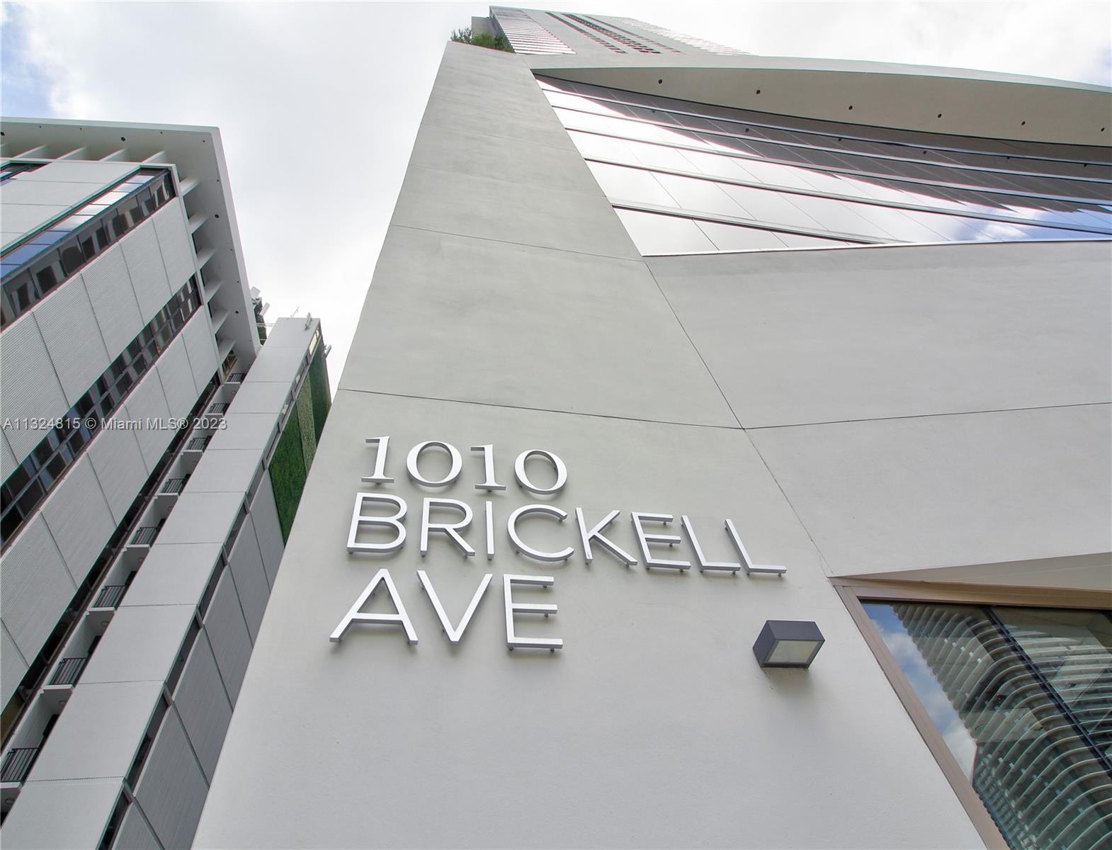 1010 Brickell Ave 3101, Miami, FL 33131