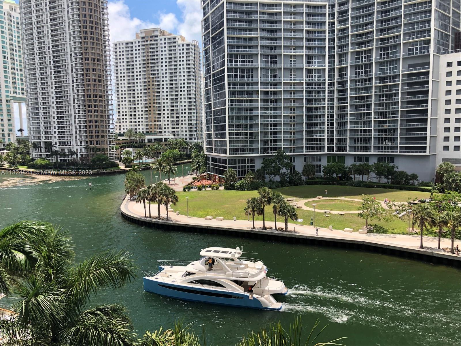 200 Biscayne Boulevard Way 507, Miami, FL 33131