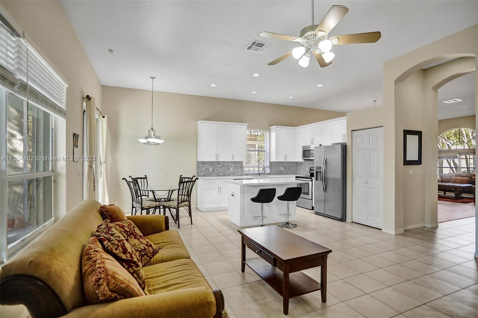 Listing Photo 15