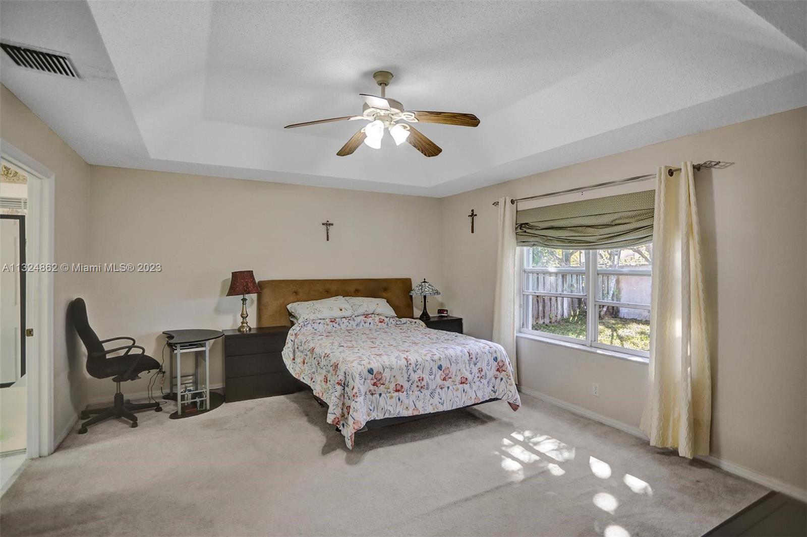 Listing Photo 16