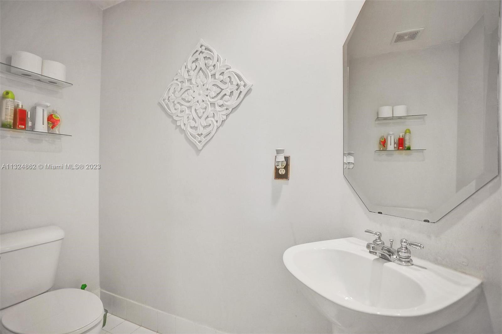 Listing Photo 28