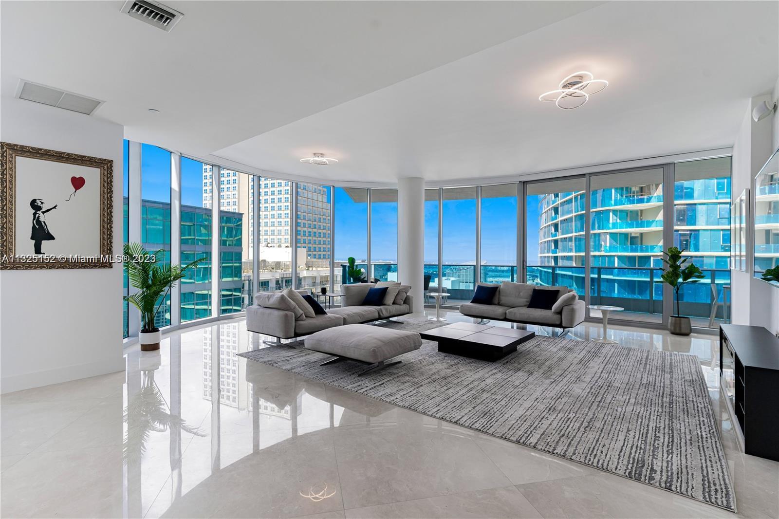 200 Biscayne Boulevard Way 5001, Miami, FL 33131