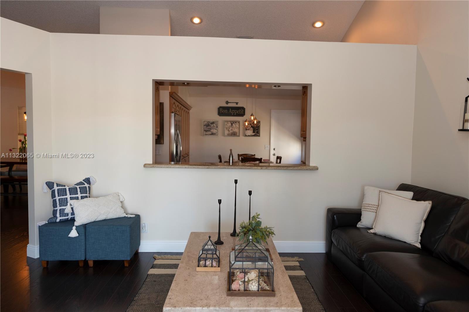 Listing Photo 16