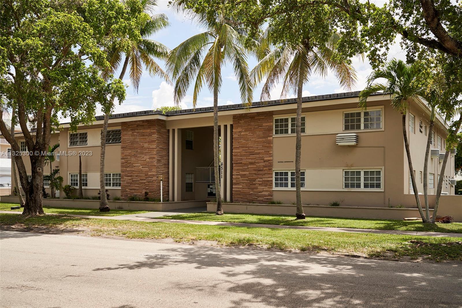 6511  Santona St #C5 For Sale A11325300, FL