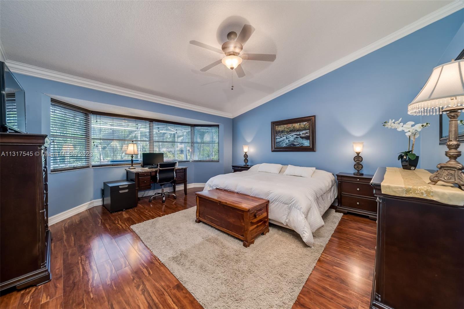 Listing Photo 16