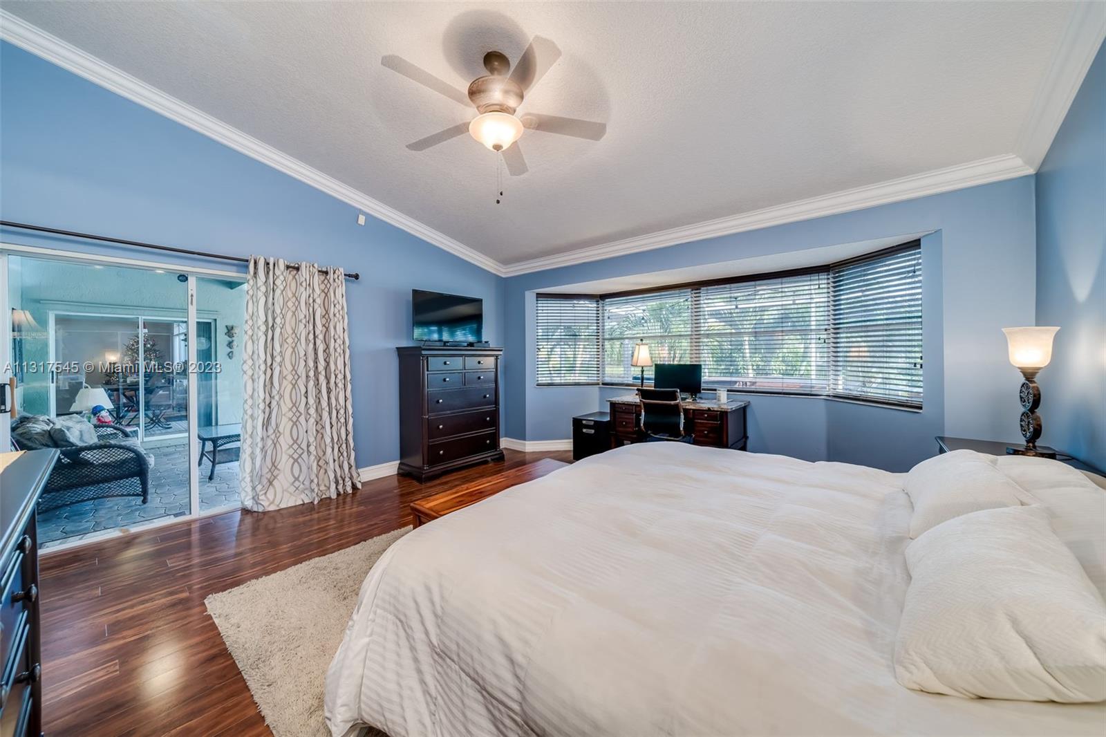 Listing Photo 18