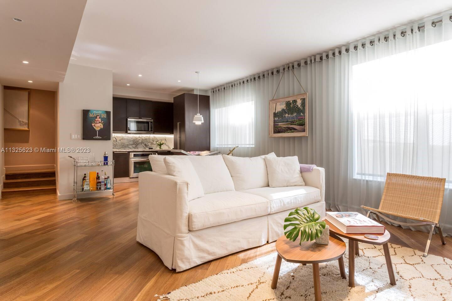 927  Euclid Ave #2 For Sale A11325623, FL