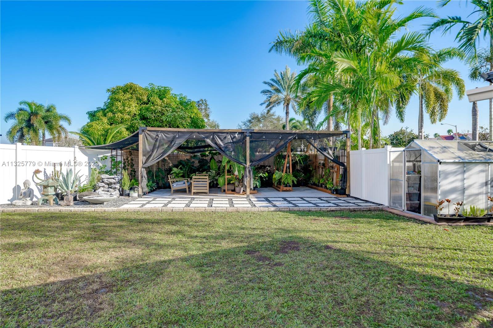 Listing Photo 19