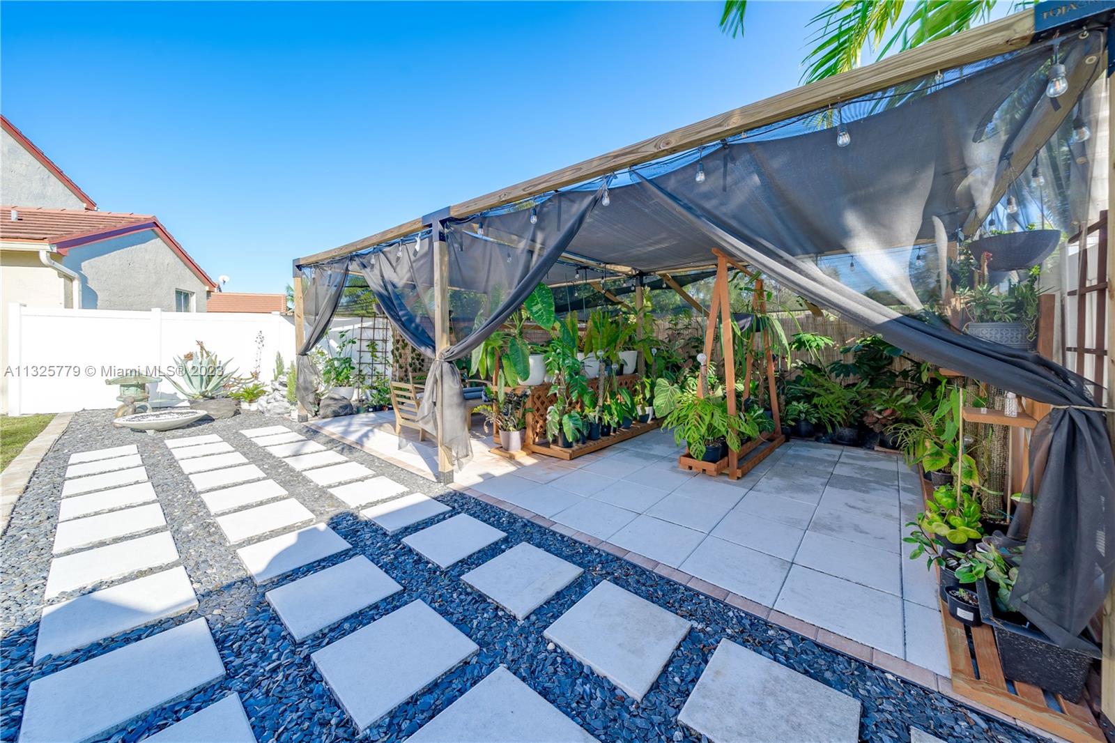 Listing Photo 21