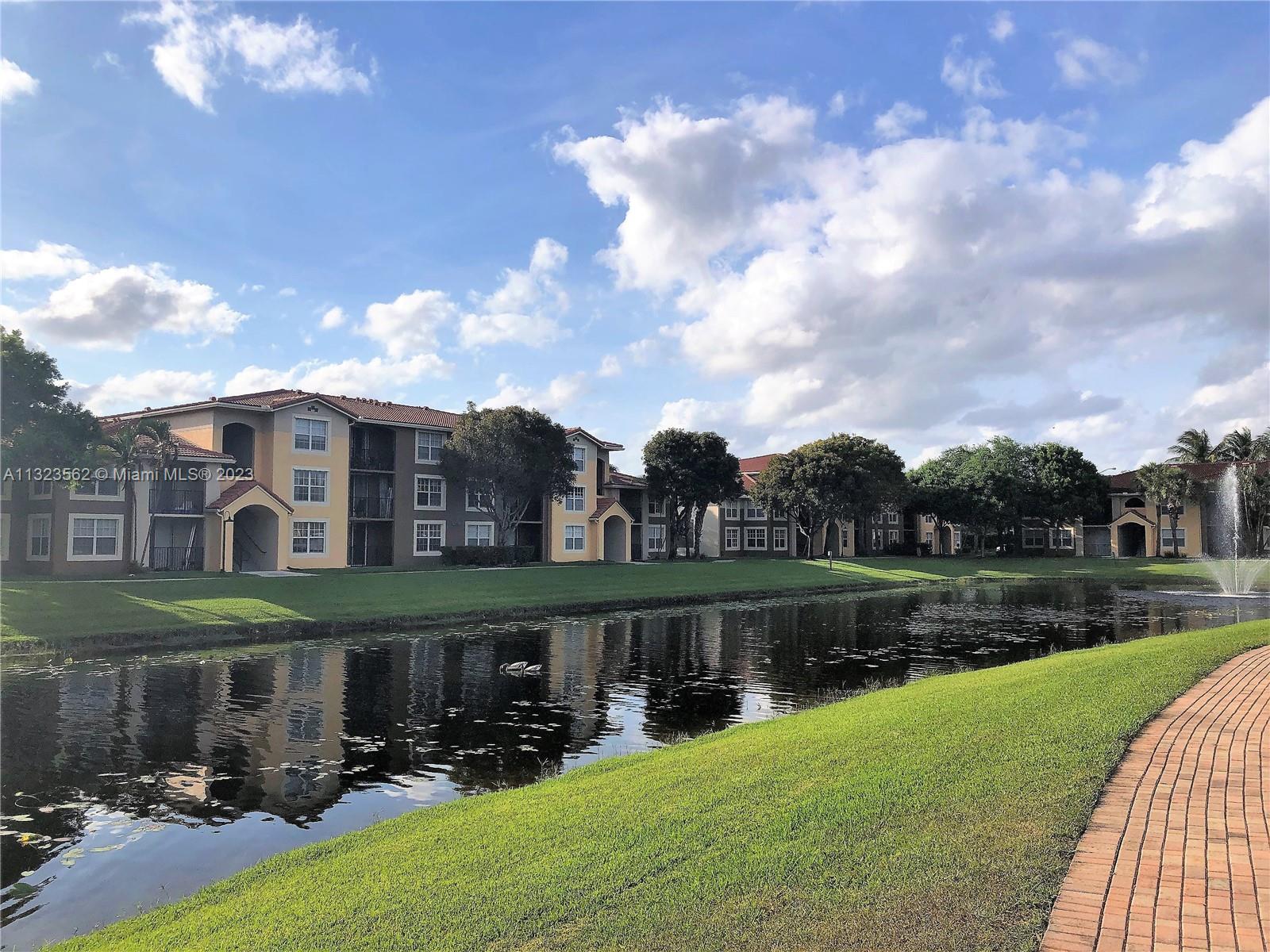 Jogging path by the lake