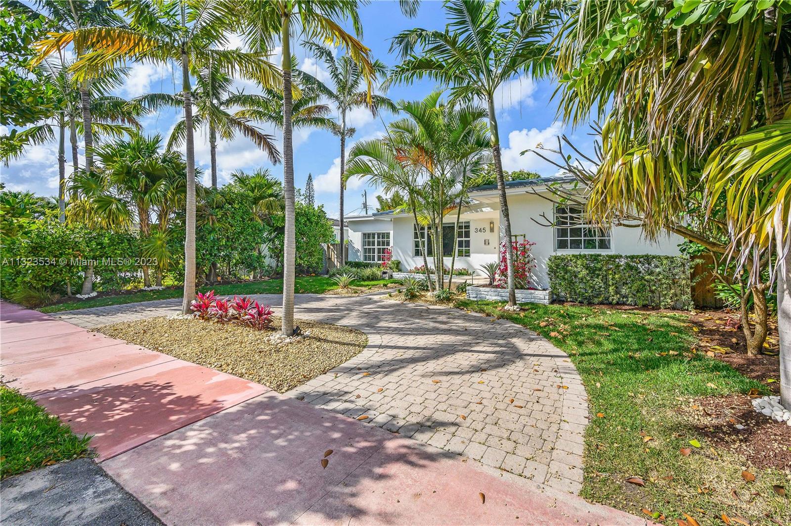 lovely circular driveway