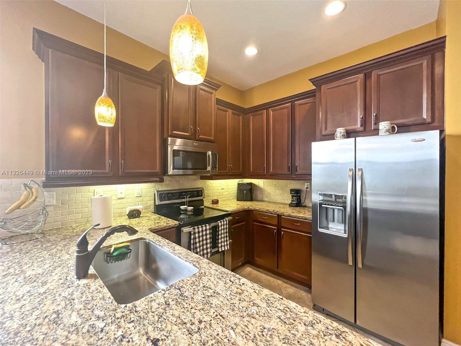 Listing Photo 19