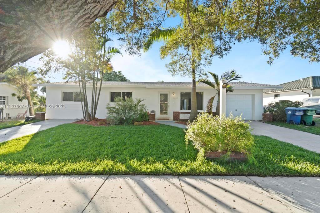 17910 SW 92nd Ct  For Sale A11327067, FL